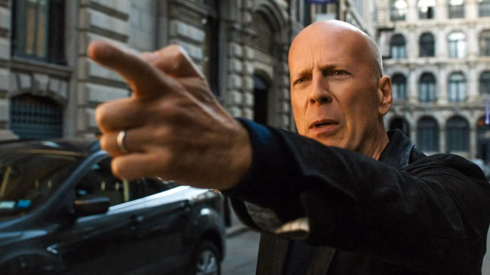bruce-willis-death-wish-surges-on-prime-video-in-2026-amid-health-revelations-image-0